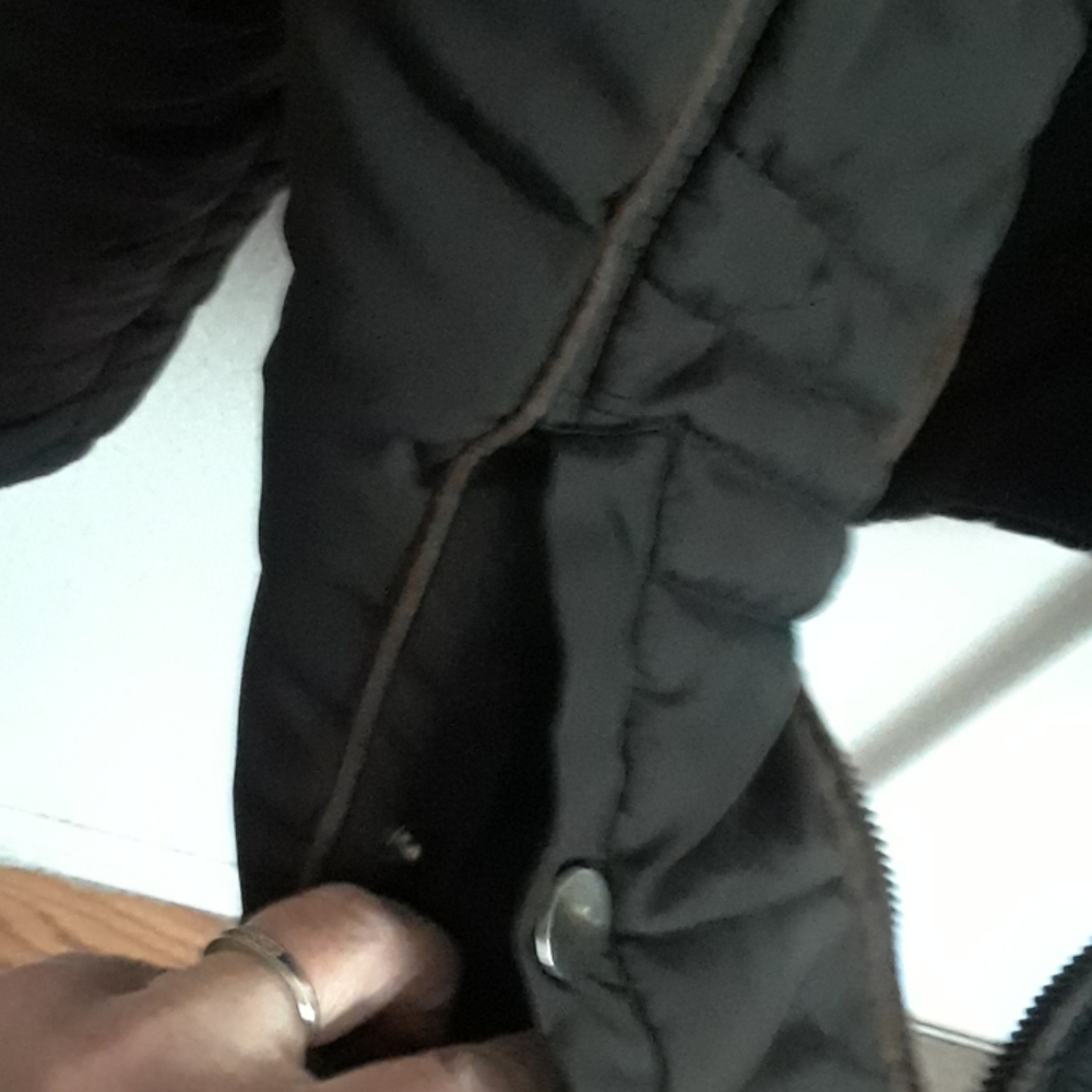 Coat - Picture 4 of 4